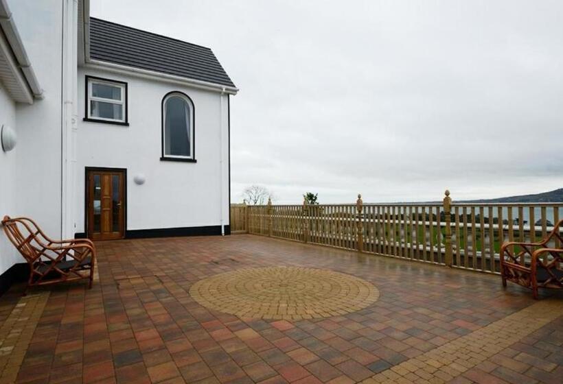 بنسيون Seaview Guesthouse