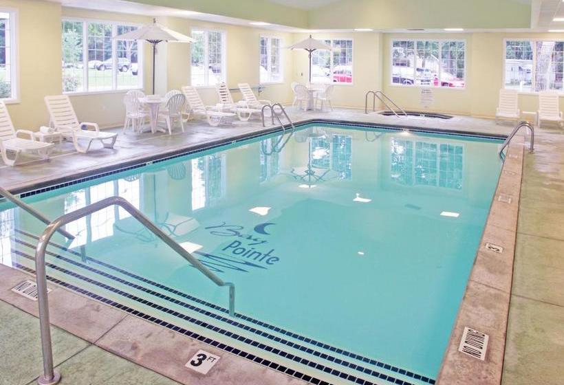 渡假胜地 Bay Pointe Inn