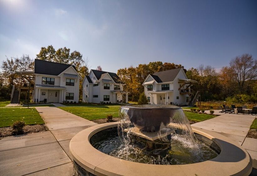 渡假胜地 Bay Pointe Inn