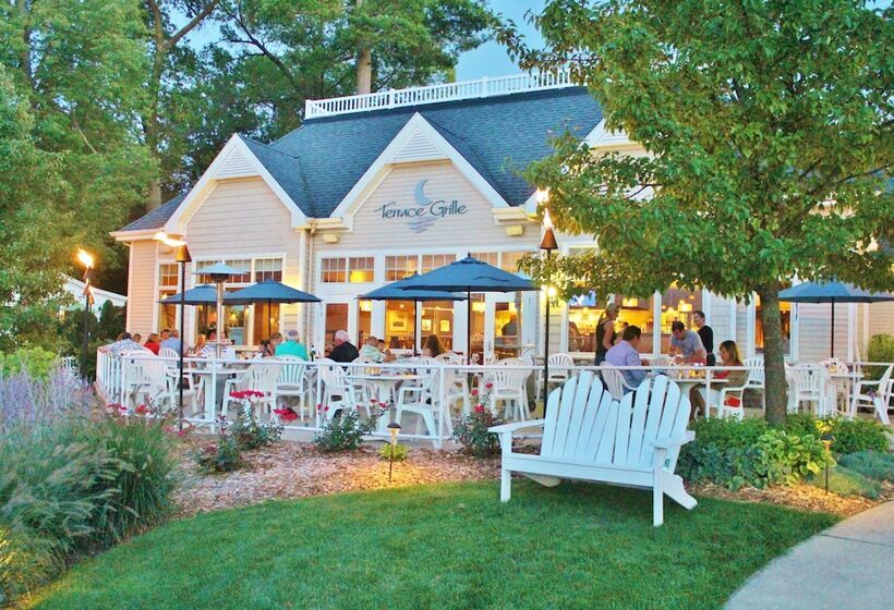 渡假胜地 Bay Pointe Inn