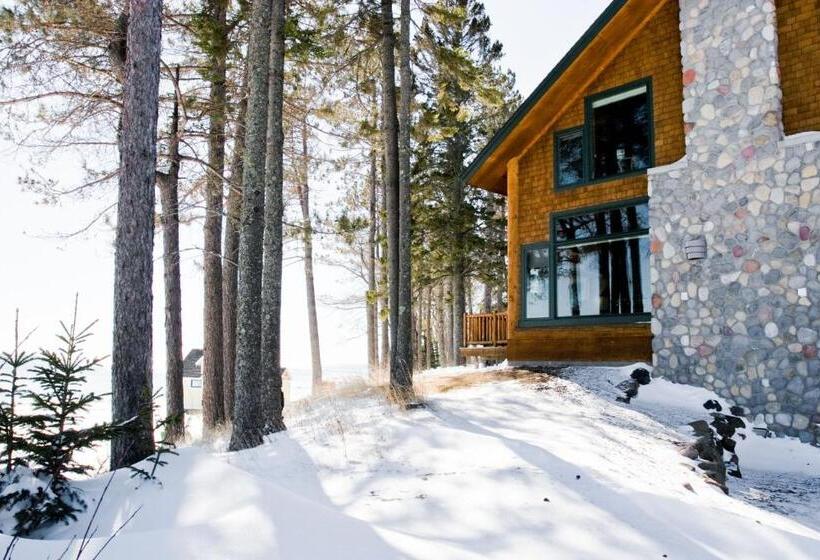 منتجع Grand Superior Lodge