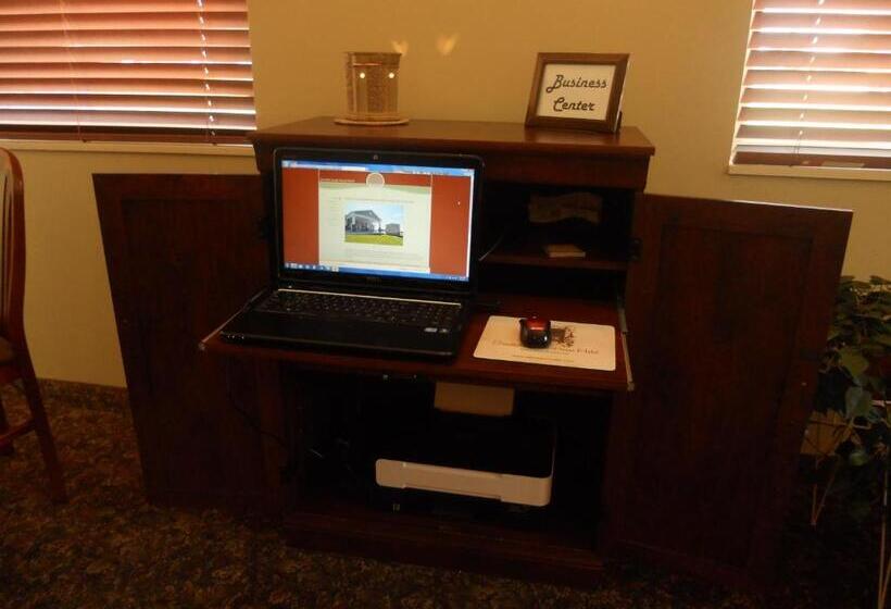 Sandhills Guest House Motel