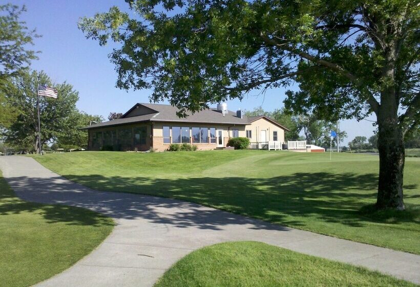 Sandhills Guest House Motel