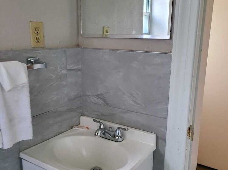 فندق على الطريق Scenic River Inn Wartburg Hwy 27