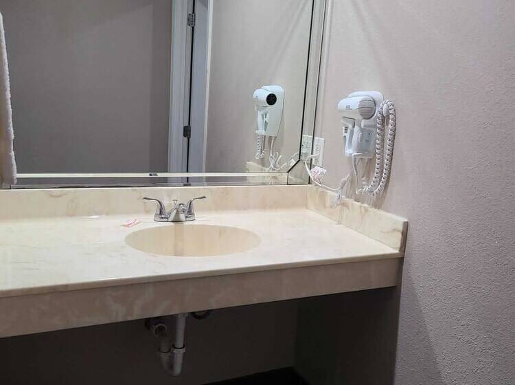 فندق على الطريق Scenic River Inn Wartburg Hwy 27