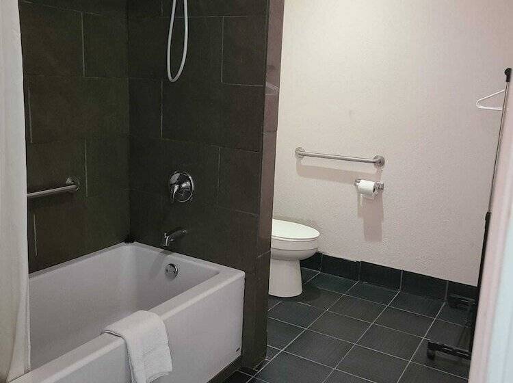 فندق على الطريق Scenic River Inn Wartburg Hwy 27