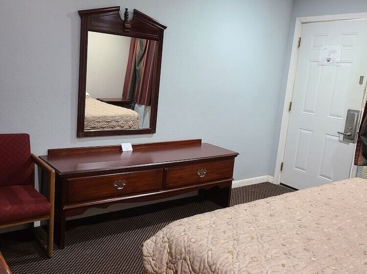 فندق على الطريق Scenic River Inn Wartburg Hwy 27