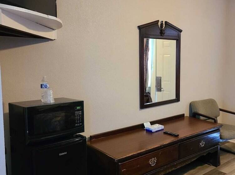 فندق على الطريق Scenic River Inn Wartburg Hwy 27