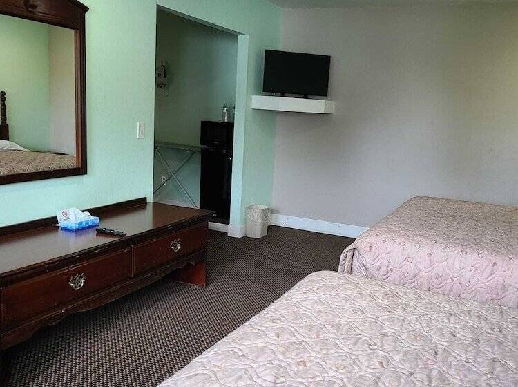 فندق على الطريق Scenic River Inn Wartburg Hwy 27