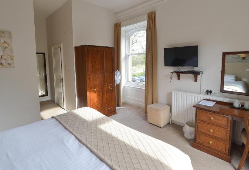 Steeton Hall Hotel & Restaurant