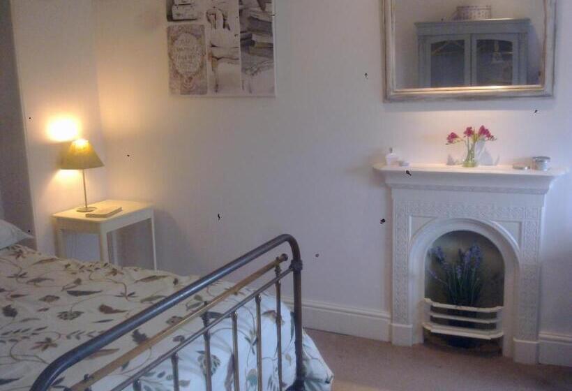 The Old Vicarage Bed And Breakfast