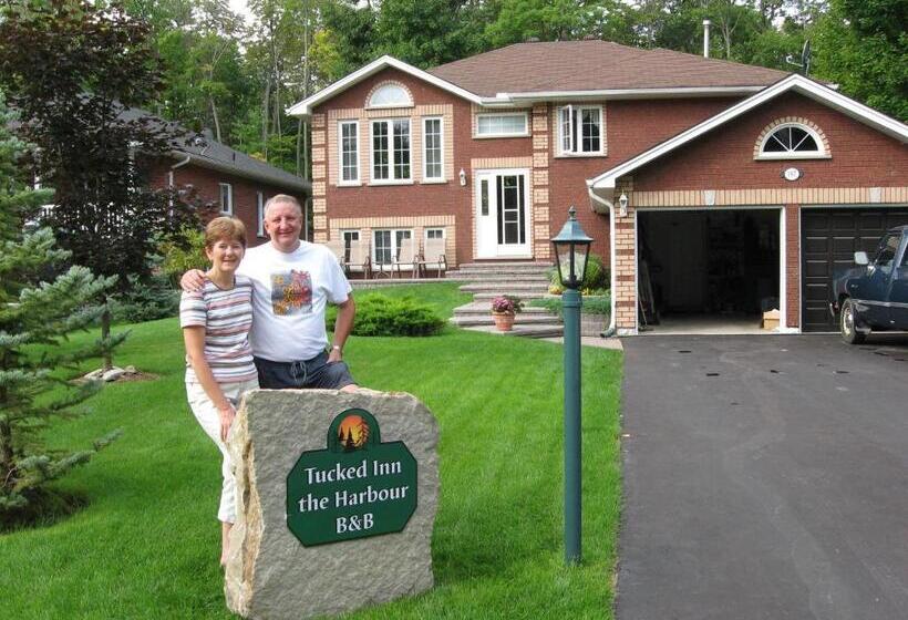 Tucked Inn The Harbour B&b