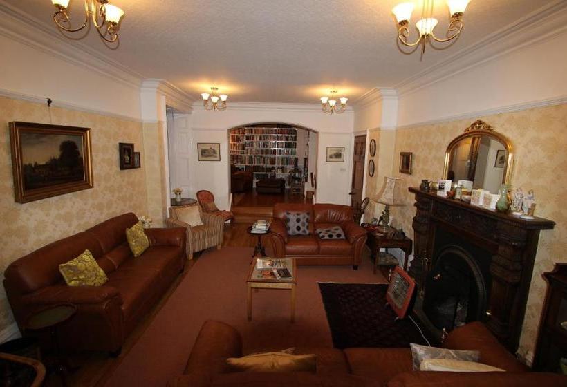 Woodlands Bed & Breakfast