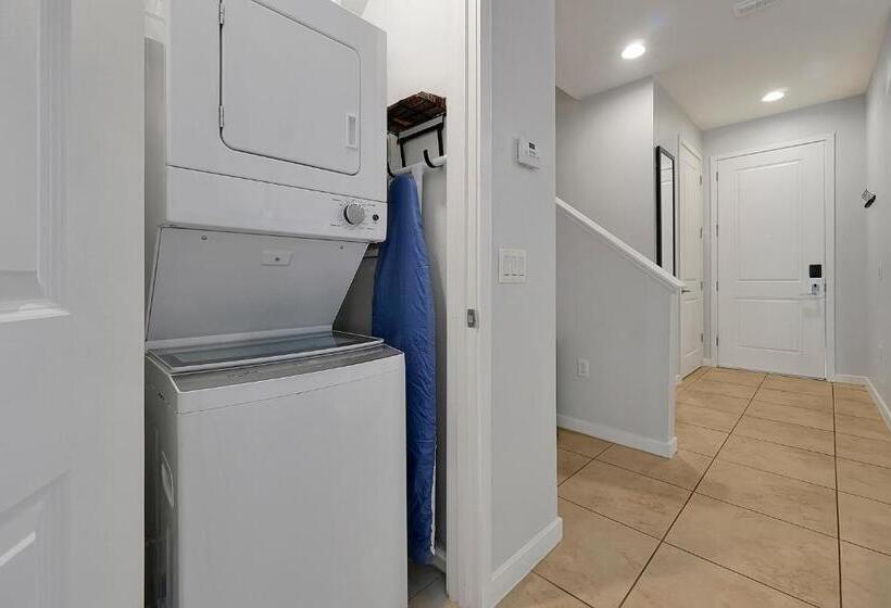 Regal Oaks Resort Vacation Townhomes By Idiliq   Free Private Hot Tub!