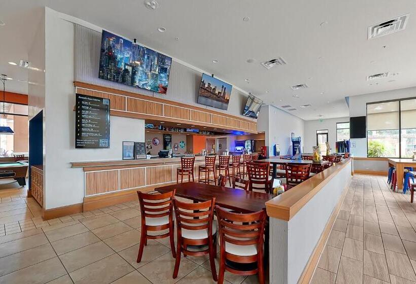 Regal Oaks Resort Vacation Townhomes By Idiliq   Free Private Hot Tub!