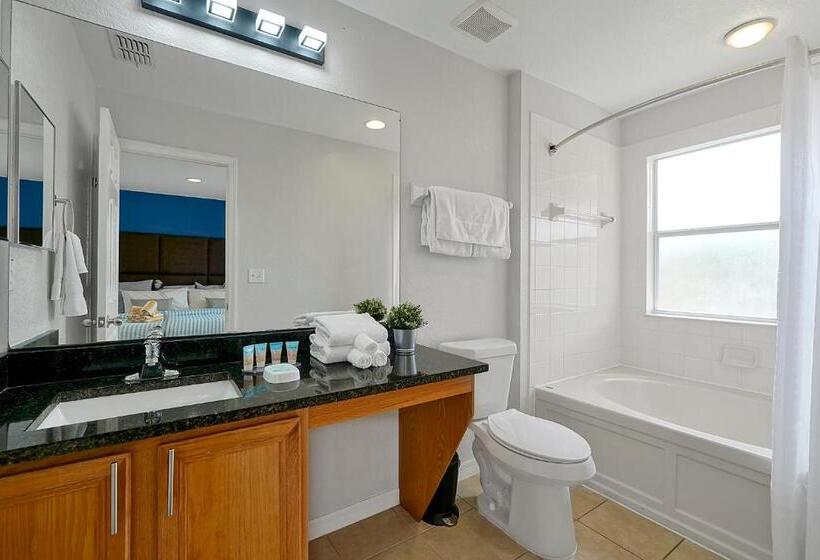 Regal Oaks Resort Vacation Townhomes By Idiliq   Free Private Hot Tub!