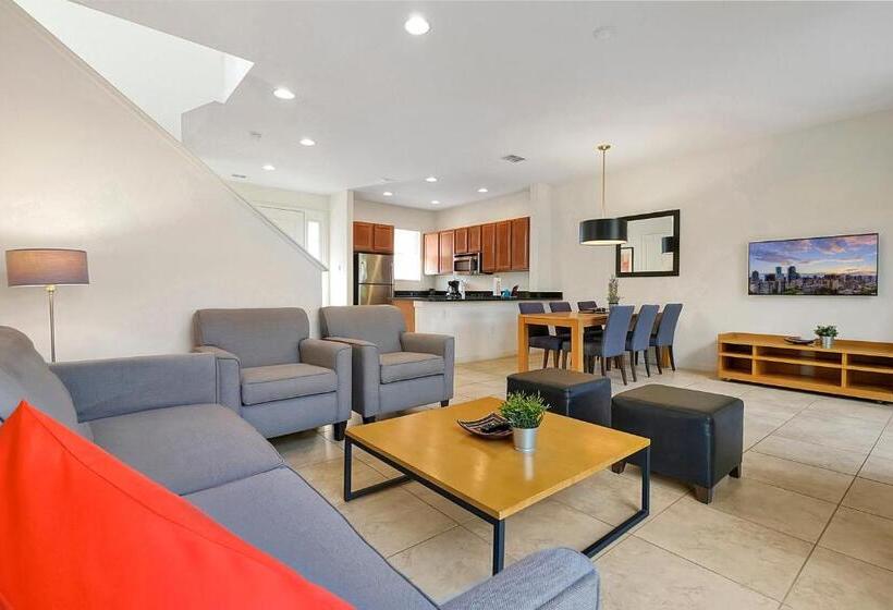 Regal Oaks Resort Vacation Townhomes By Idiliq   Free Private Hot Tub!