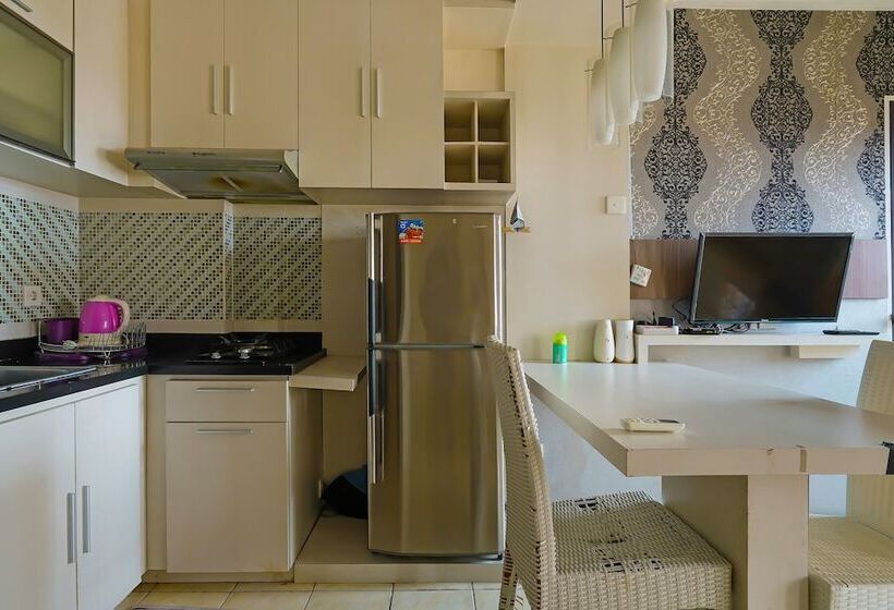 ユースホステル Collection O 1453 The Edge Apartment Cimahi By Kamarku