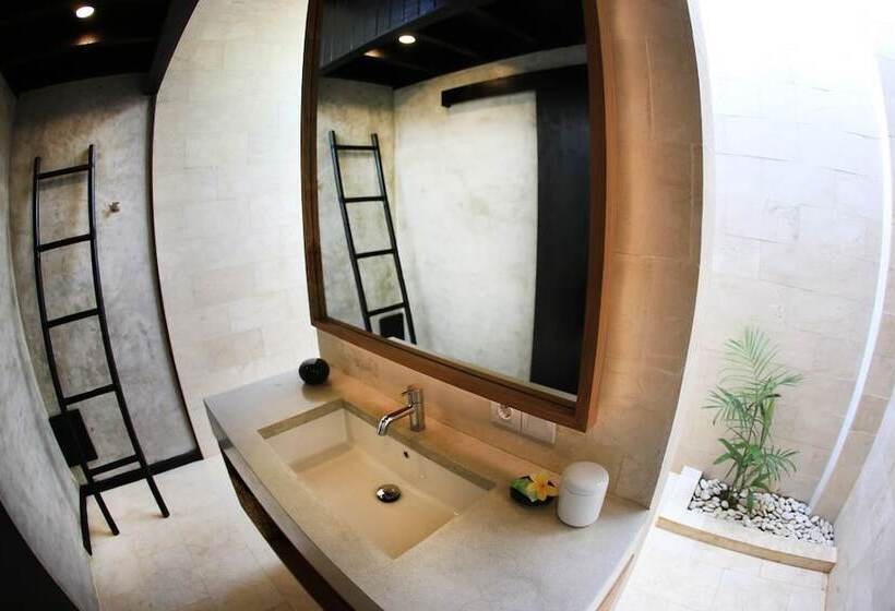 הוסטל Wave House   Surf Camp