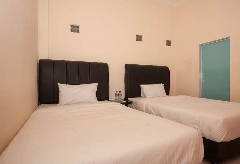 فندق صغير Wisata By Oyo Rooms