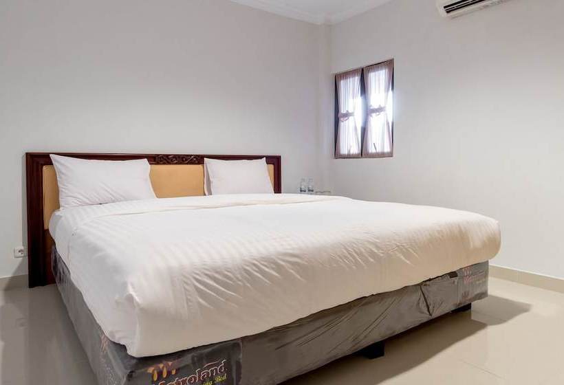 فندق صغير Wisata By Oyo Rooms