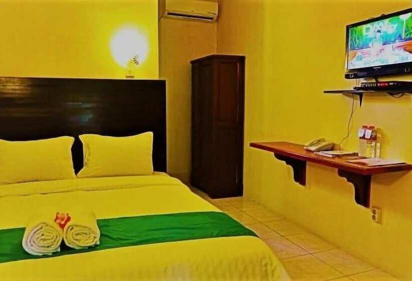 住宿加早餐 Azana Green Resort Pracimantoro