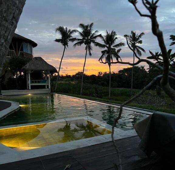 צימר Coco Verde Bali Resort