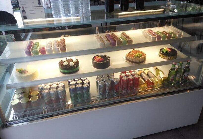 민박 Lovina Life Room & Cafe