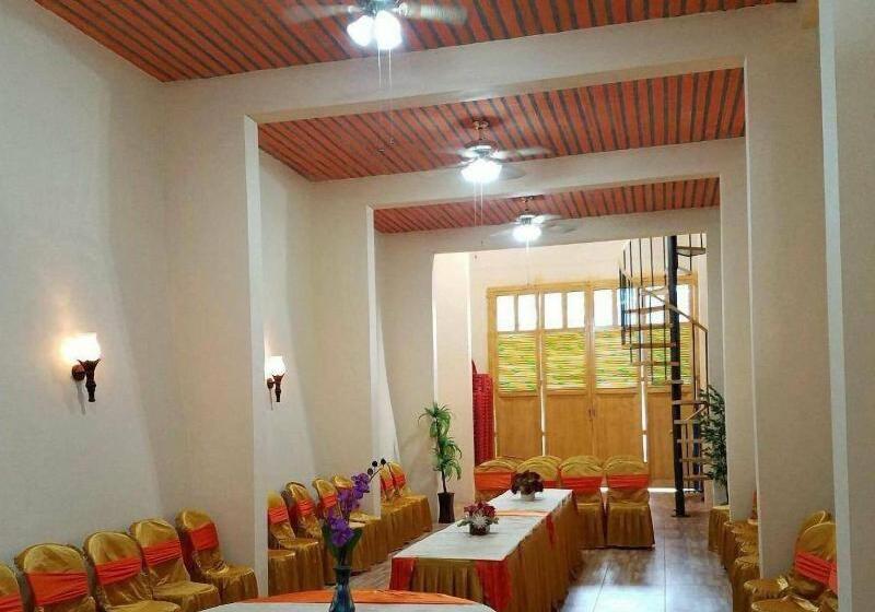 Bed and Breakfast Marry Ind Gunung Kawi Guest House Malang