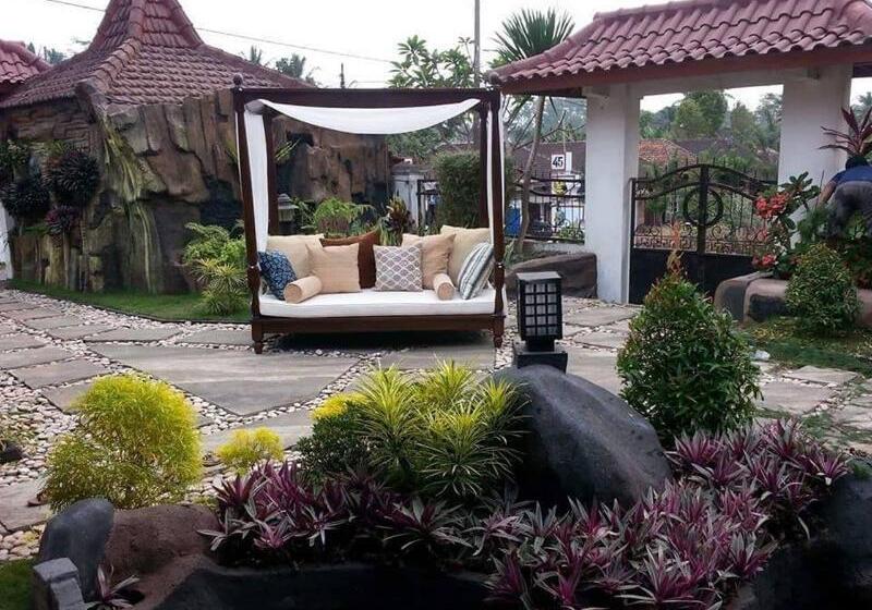 ベッドアンドブレックファースト Marry Ind Gunung Kawi Guest House Malang