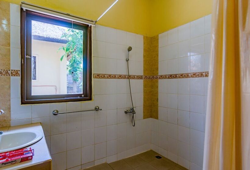 צימר Villa Sari Cucukan