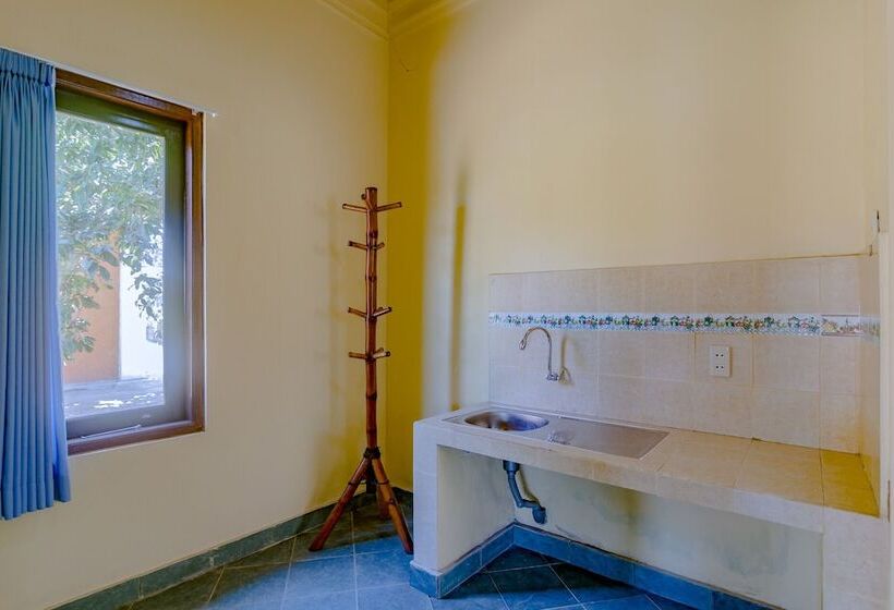 צימר Villa Sari Cucukan