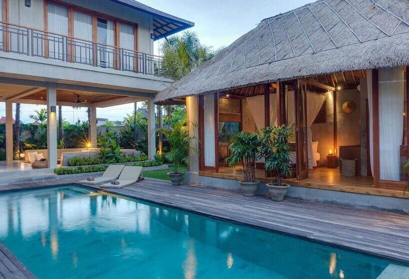 민박 Zin Berawa Villas & Bungalow