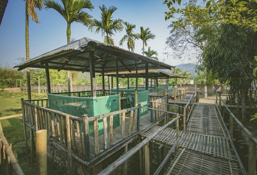 Green Ashiyana Resort