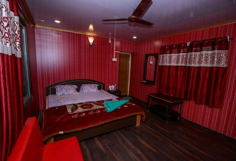 Green Ashiyana Resort