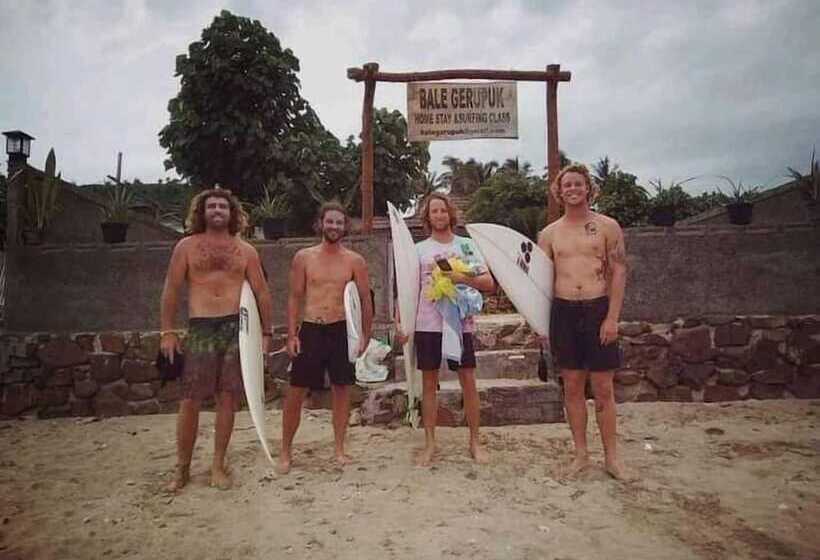 בית מלון כפרי Bale Gerupuk