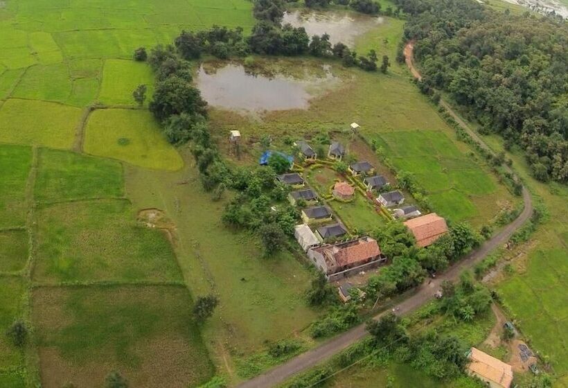 فندق Camp Serai Tiger Tadoba