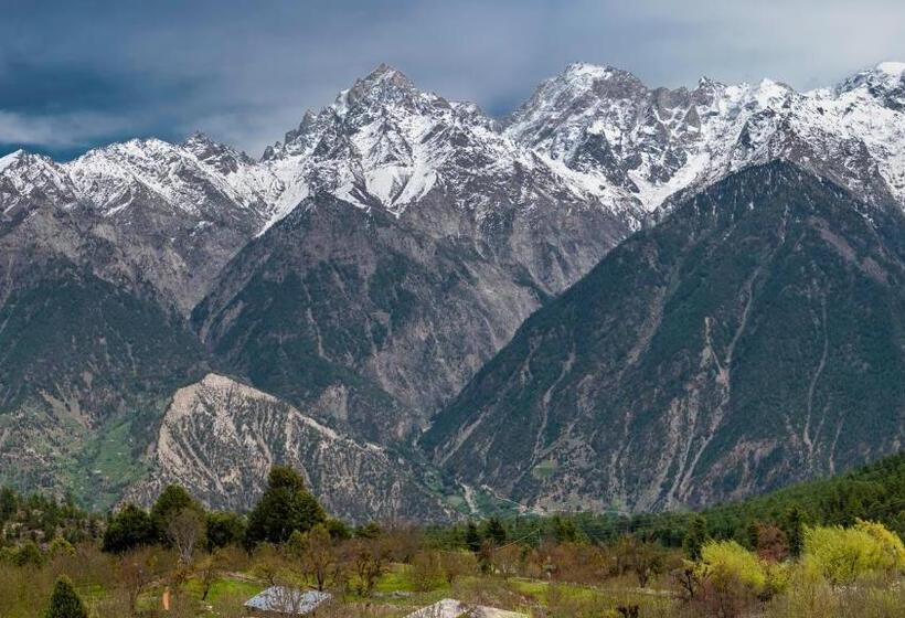 호텔 Echor The Alpine Crest