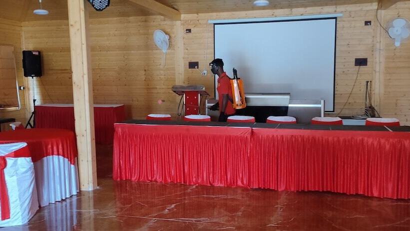 فندق Lakewood Resorts & Spa