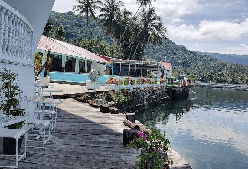 Отель Maninjau Indah