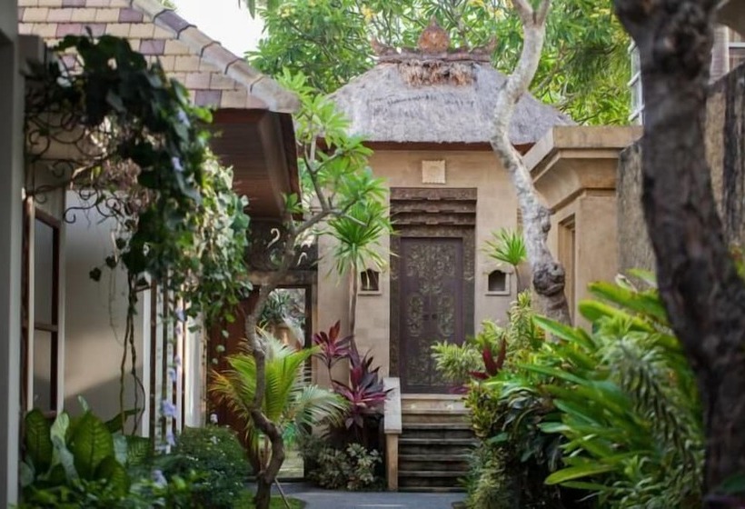 فندق Munari Villa And Spa Batubulan