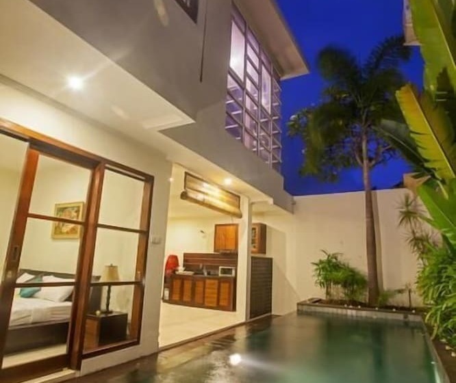فندق Munari Villa And Spa Batubulan