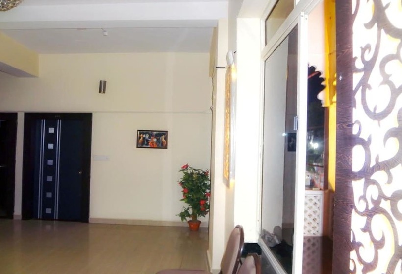 בית מלון כפרי Parvati Palace Sehore