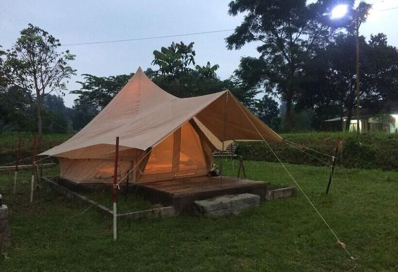 فندق Puncak Camp Hills