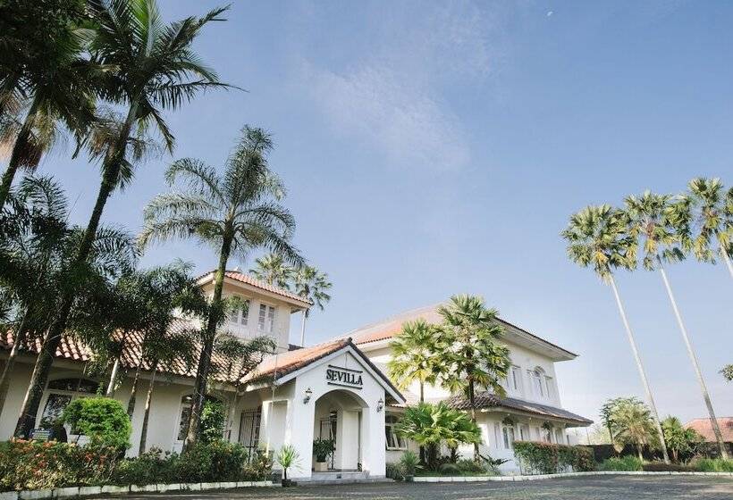 ホテル Sevilla Resort Magelang