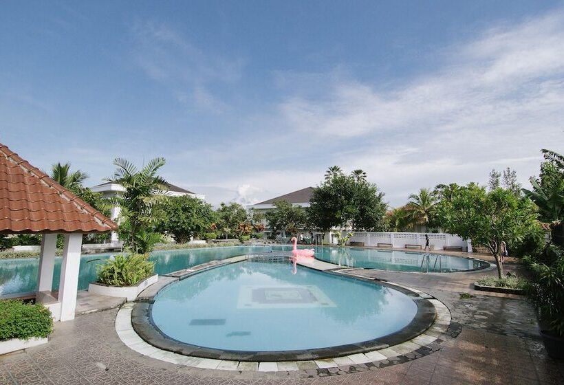 ホテル Sevilla Resort Magelang