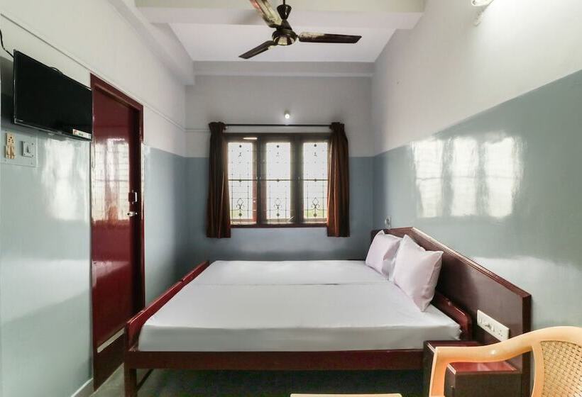 Отель Spot On 47699 L.r.r. Towers