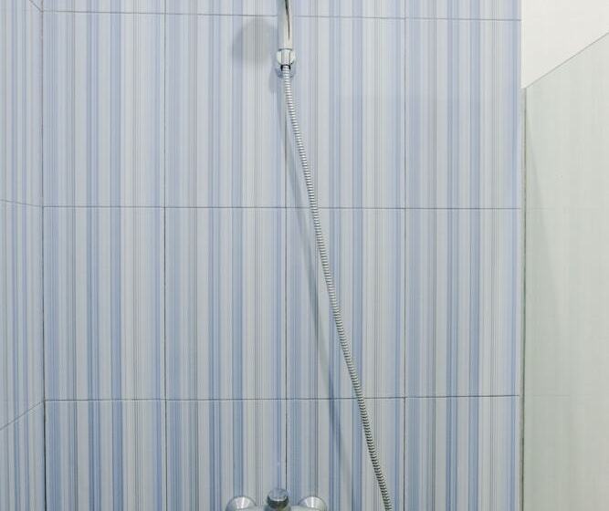 בית מלון כפרי Telaga Mas International