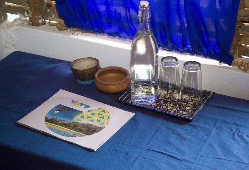 فندق Vaayu Watermans Village