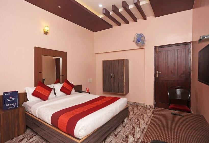 Oyo 11555 Hotel Punjab